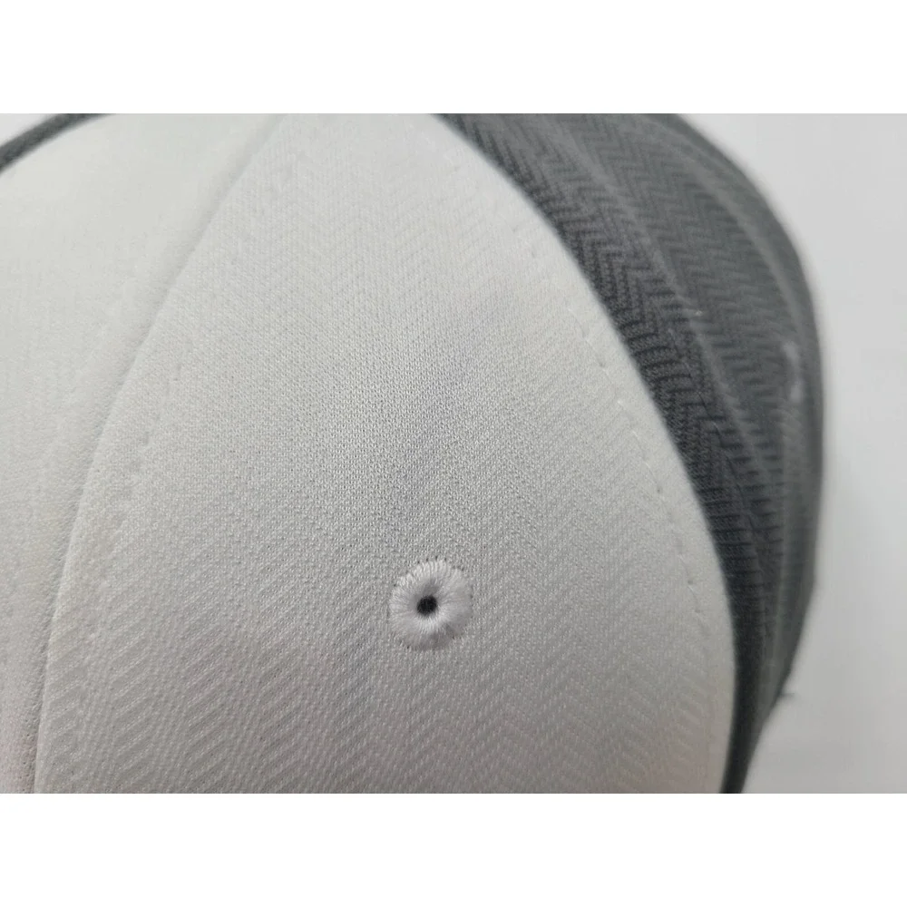 TaylorMade Golf M1 TP5 Adjustable Hat Cap Tennis Baseball Men Women White Gray